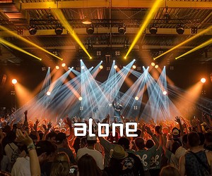 《alone吉他谱》