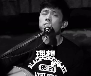 赵雷《理想吉他谱》(G调)